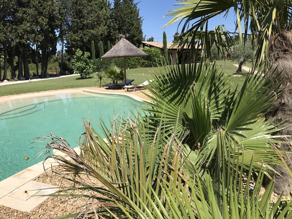 Mas Des Limites Bed & Breakfast Rognonas Eksteriør bilde