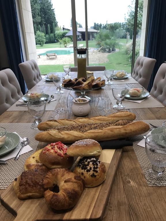 Mas Des Limites Bed & Breakfast Rognonas Eksteriør bilde